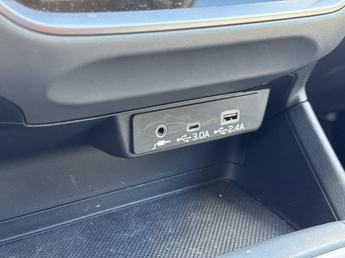 Certified 2025 Subaru Crosstrek 2.0i Premium w/ Crosstrek Mirror Package image 26