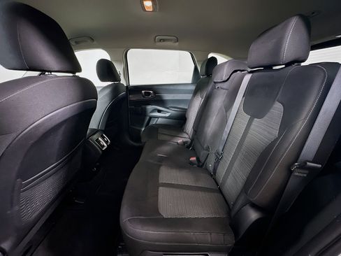 Used 2022 Kia Sorento LX FWD image 26