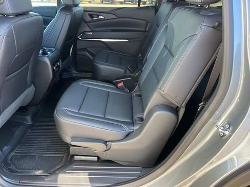New 2026 Chevrolet Traverse LT image 22