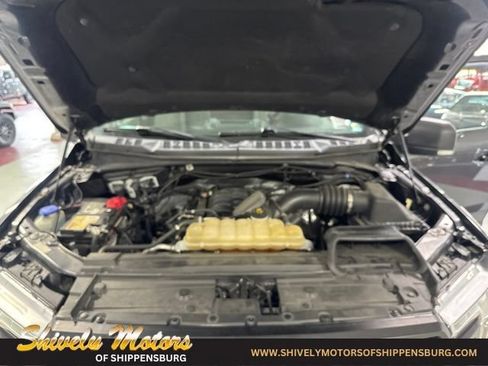 Used 2019 Ford F150 XLT w/ Equipment Group 302A Luxury AWD/4WD image 12
