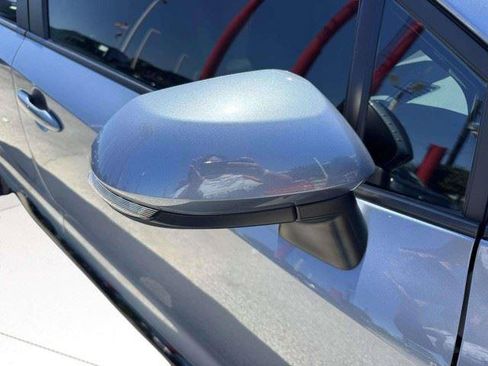 Used 2025 Toyota Corolla SE FWD image 10
