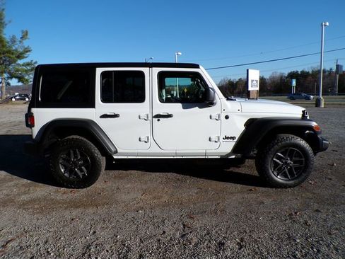 New 2026 Jeep Wrangler Unlimited Sport w/ Convenience Group image 5
