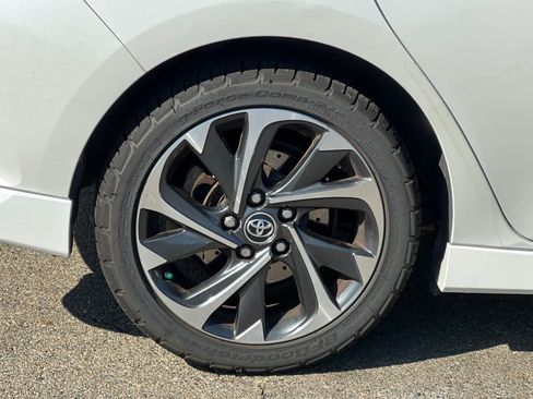 Used 2017 Toyota Corolla iM w/ All-Weather Mat Package FWD image 20