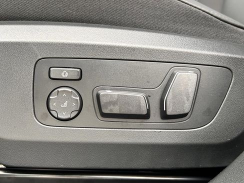 Used 2026 BMW X3 xDrive30 w/ M Sport Package image 16