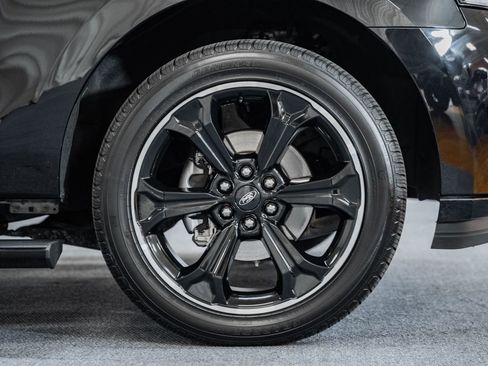 Used 2024 Ford Expedition Max Limited image 18