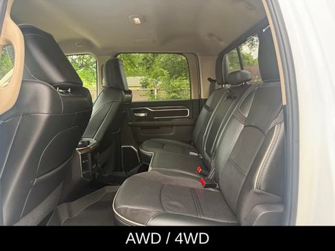 Used 2022 RAM 2500 Laramie w/ Snow Chief Group AWD/4WD image 13