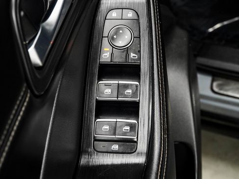 Used 2023 Nissan Rogue SL w/ SL Premium Package image 28