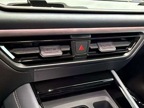 New 2026 Volkswagen Tiguan SEL R-Line image 16