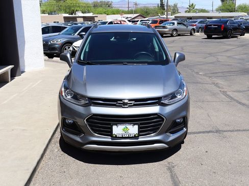 Used 2020 Chevrolet Trax Premier w/ LPO, Protection Package FWD image 15