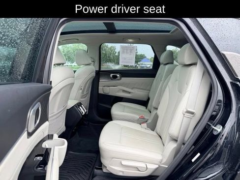 Used 2021 Kia Sorento SX AWD/4WD image 9