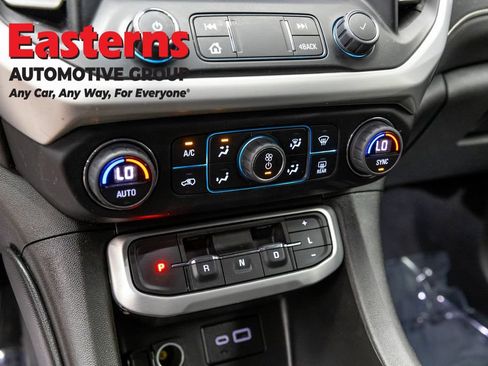 Used 2023 GMC Acadia SLE w/ Driver Convenience Package AWD/4WD image 20