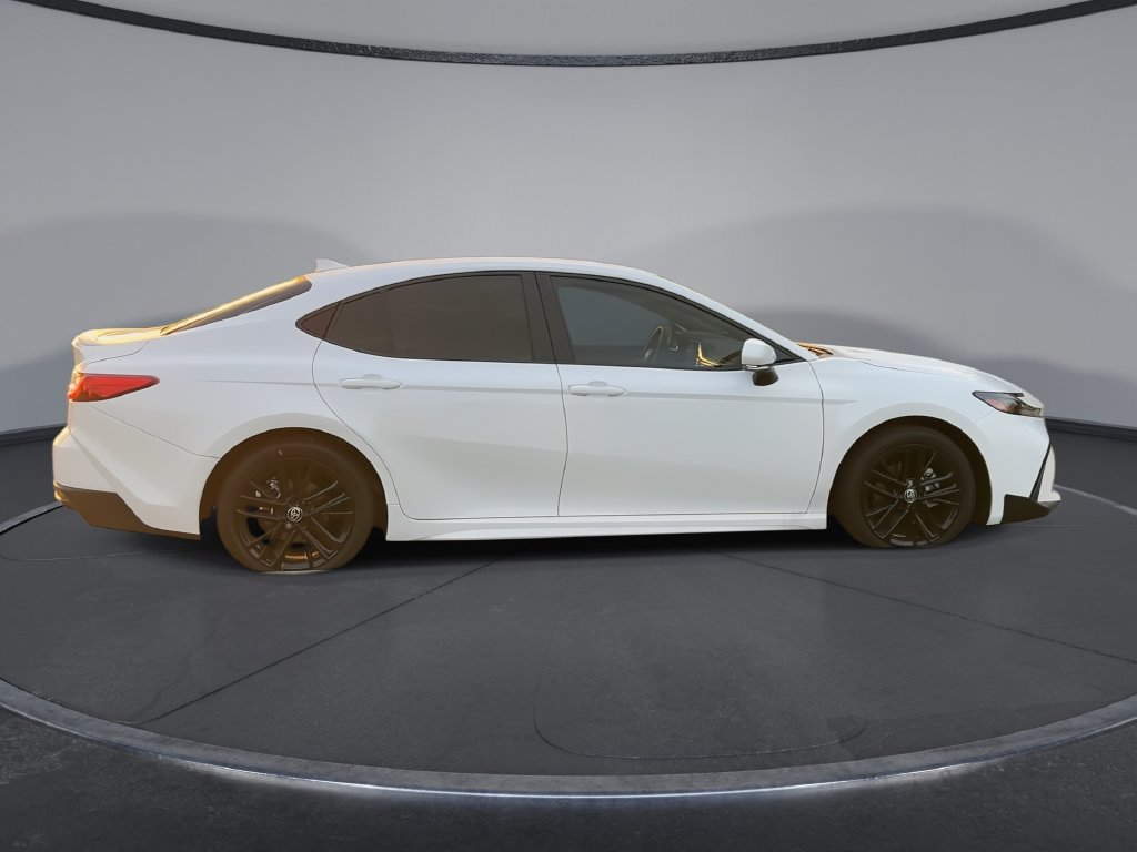 Certified 2025 Toyota Camry SE FWD image 9