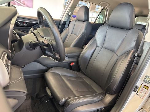 Used 2020 Subaru Outback Limited w/ Popular Package #2 image 16