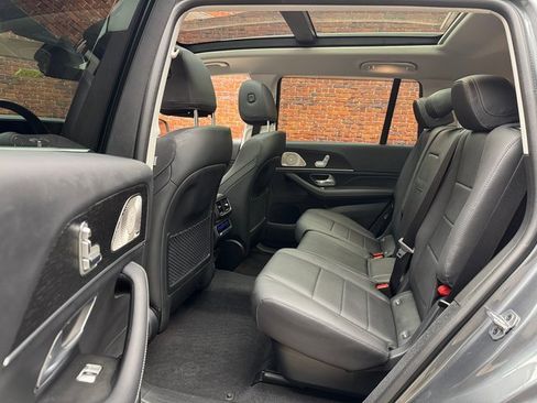 Used 2026 Mercedes-Benz GLS 450 GLS 450 image 24