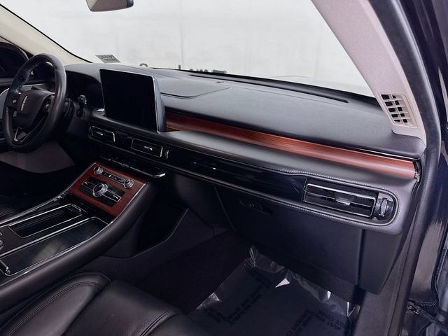 Used 2022 Lincoln Aviator Reserve w/ Equipment Group 201A AWD/4WD image 33