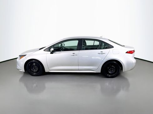 Used 2020 Toyota Corolla LE FWD image 6