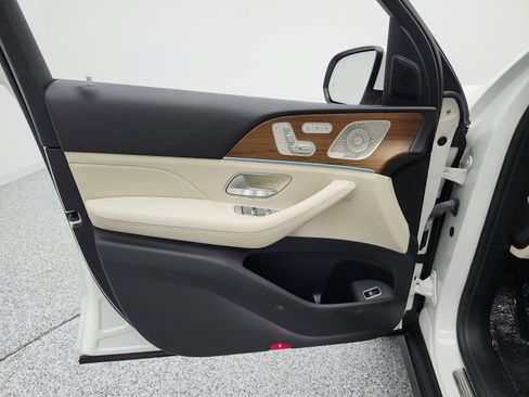 Certified 2022 Mercedes-Benz GLS 450 4MATIC image 14