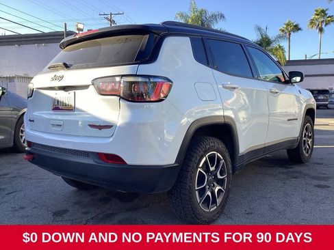 Used 2025 Jeep Compass Trailhawk AWD/4WD image 6