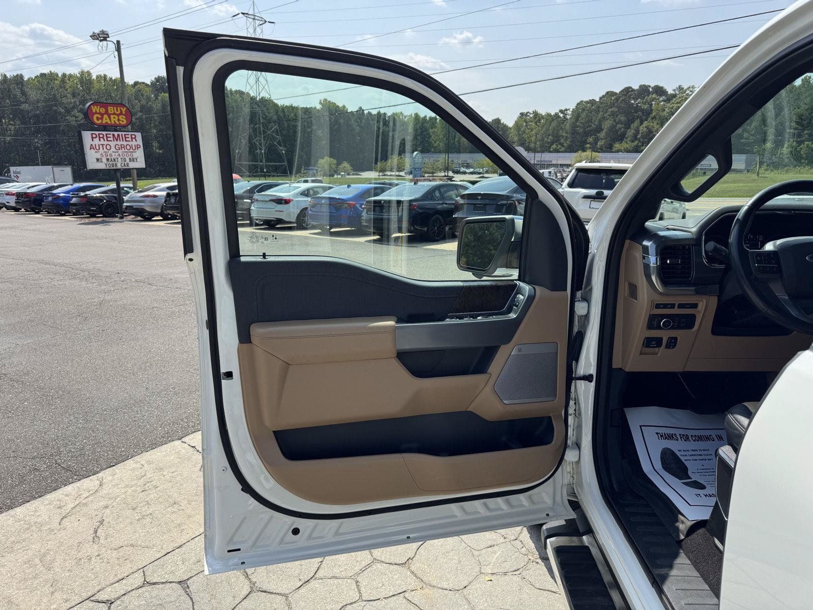 Used 2022 Ford F150 Lariat AWD/4WD image 6