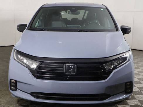 Used 2023 Honda Odyssey Sport image 12