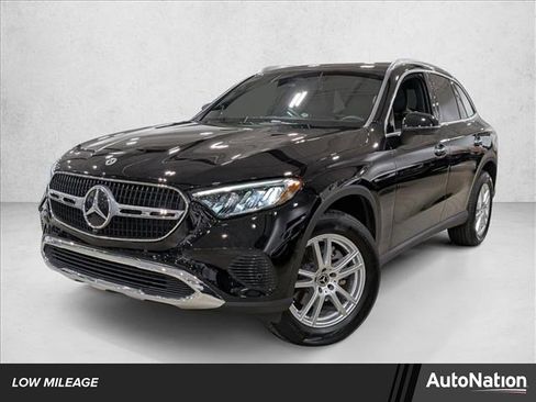 Used 2025 Mercedes-Benz GLC 300 GLC 300 image 1