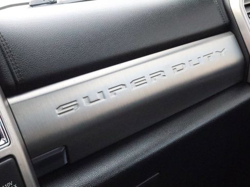 Used 2017 Ford F350 Platinum w/ Platinum Ultimate Package image 34