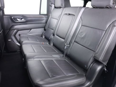 Used 2024 Chevrolet Suburban LT AWD/4WD image 34