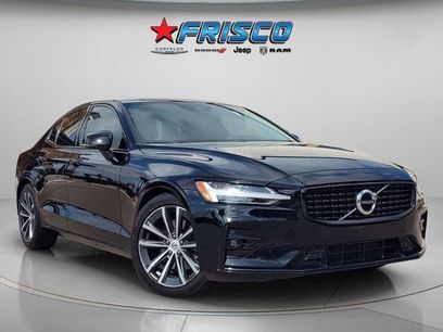 Used 2022 Volvo S60 B5 Momentum w/ Premium Package