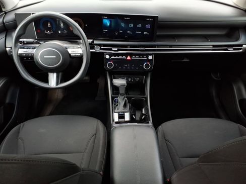 Used 2025 Hyundai Tucson SEL FWD image 15
