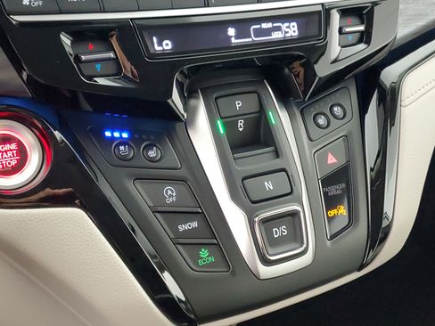 New 2026 Honda Odyssey Elite image 20