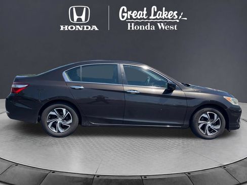 Used 2016 Honda Accord LX image 4