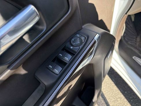 Used 2020 Chevrolet Silverado 1500 RST image 22