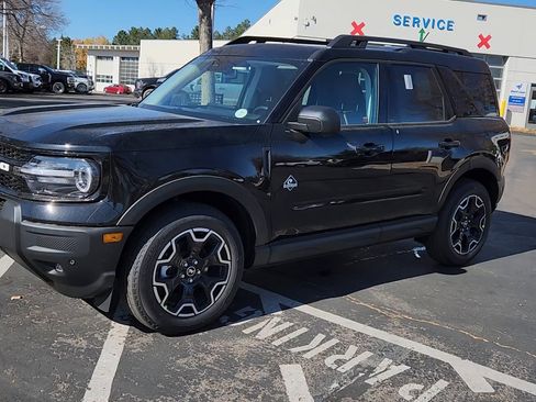 New 2025 Ford Bronco Sport Outer Banks w/ Outer Banks Tech Package+ image 2