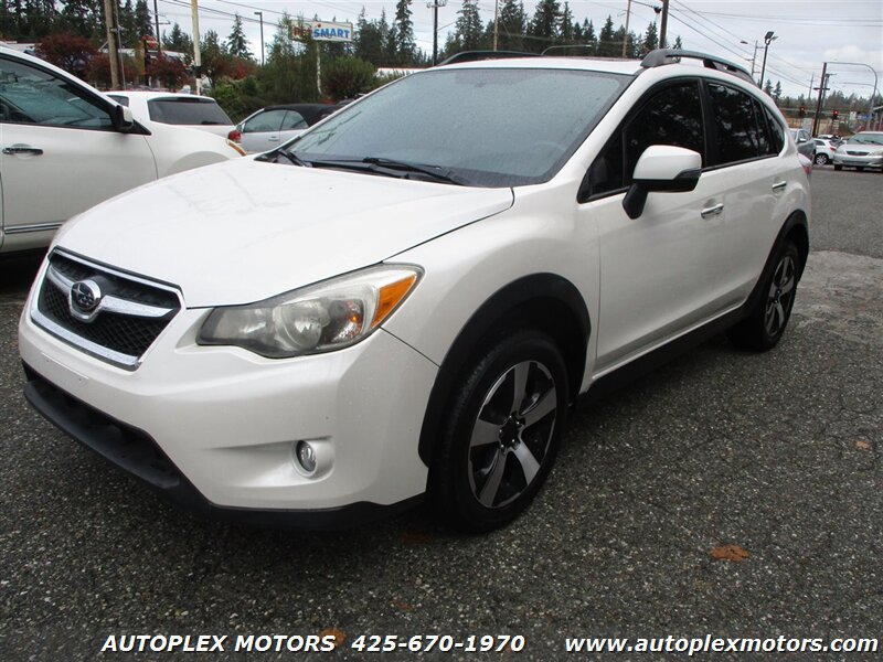 Used 2014 Subaru Crosstrek Touring AWD/4WD image 3