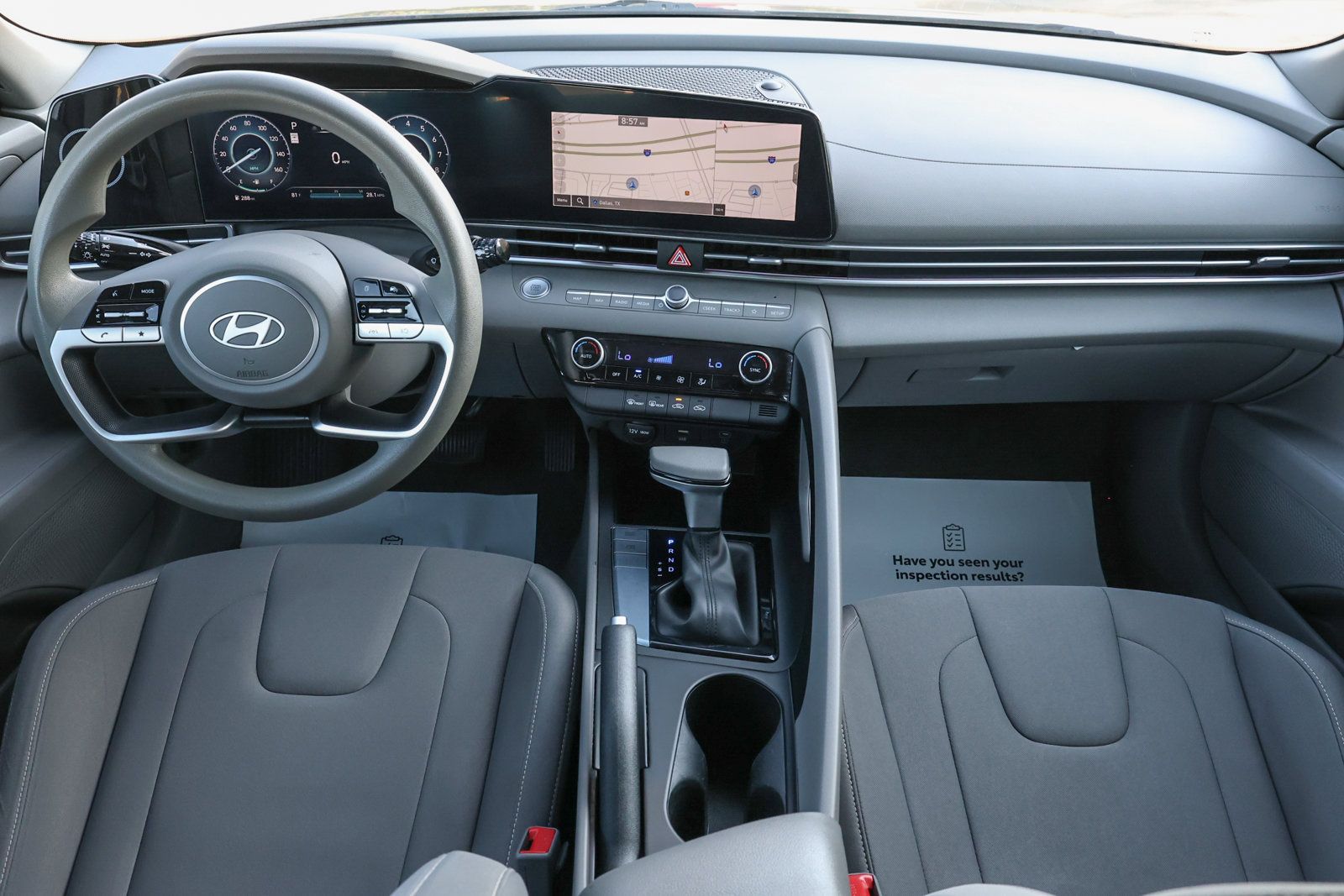 Used 2024 Hyundai Elantra SEL FWD image 2