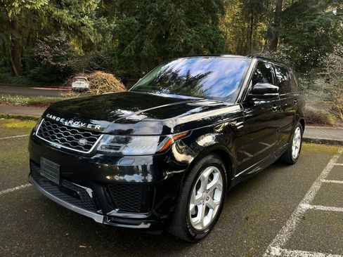 Used 2020 Land Rover Range Rover Sport HSE image 2