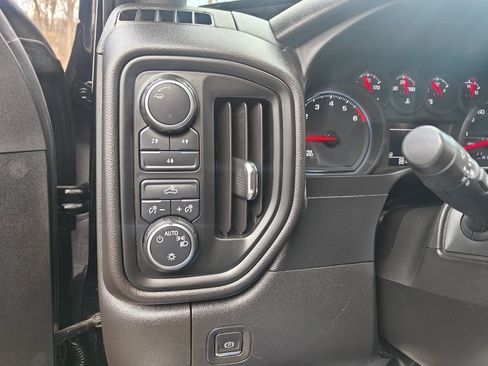 Used 2021 Chevrolet Silverado 2500 Custom image 20