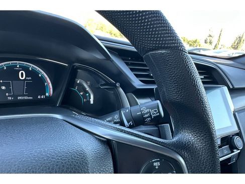 Used 2018 Honda Civic EX image 39