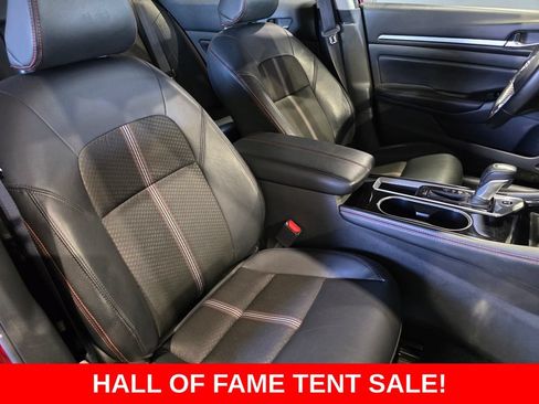 Used 2025 Nissan Altima 2.5 SR FWD image 19
