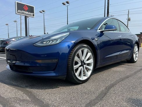 Used 2018 Tesla Model 3 Long Range image 14