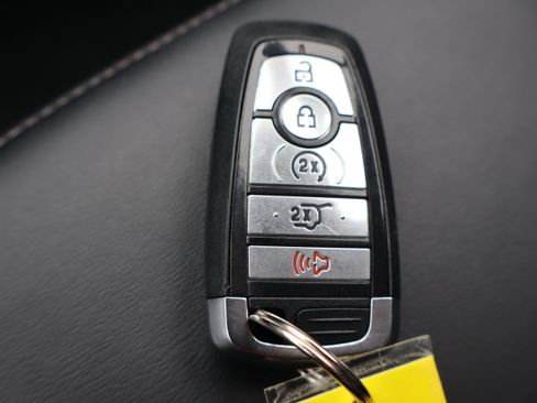 Used 2023 Ford Explorer XLT w/ Equipment Group 202A image 32