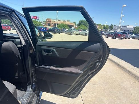 Used 2017 Toyota Corolla iM w/ Carpet Mat Package FWD image 26