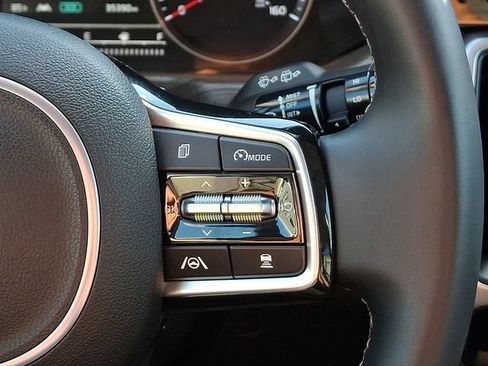 Used 2023 Kia Sorento X-Line EX AWD/4WD image 25