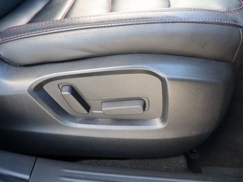 Used 2025 MAZDA CX-5 Carbon Edition image 13