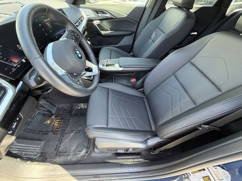 Used 2025 BMW X1 xDrive28i w/ Technology Package image 21