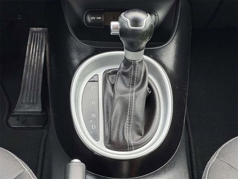 Used 2017 Kia Soul + w/ Designer's Package image 8