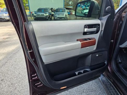 Used 2012 Toyota Sequoia Platinum image 11