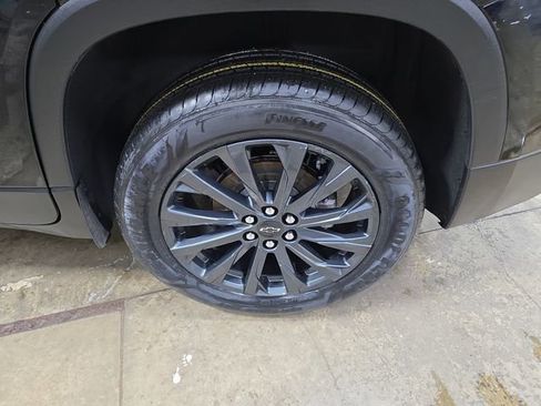 Used 2023 Chevrolet Traverse RS w/ LPO, Floor Liner Package image 35