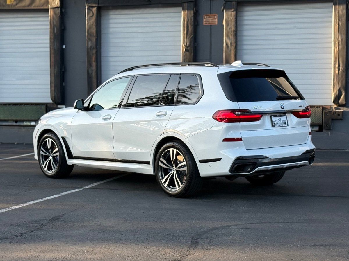 Used 2022 BMW X7 xDrive40i w/ Premium Excellence Package AWD/4WD image 5