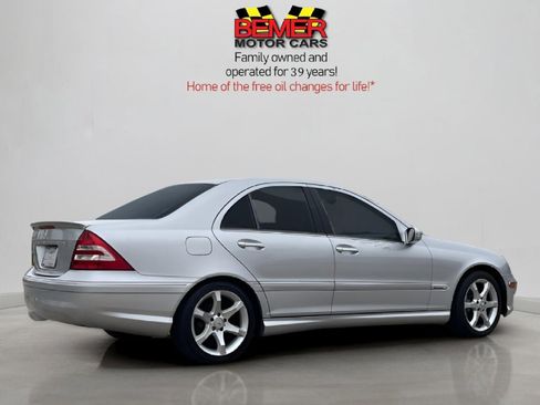 Used 2007 Mercedes-Benz C 230 Sedan image 5
